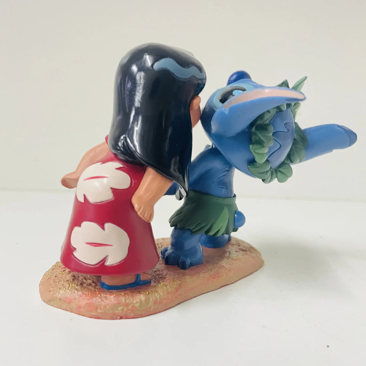 Figurine Lilo bisou Stitch