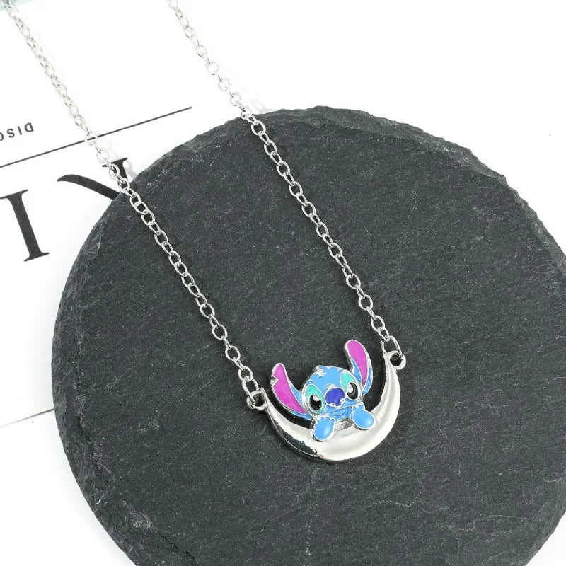 Stitch and angel necklace -  France