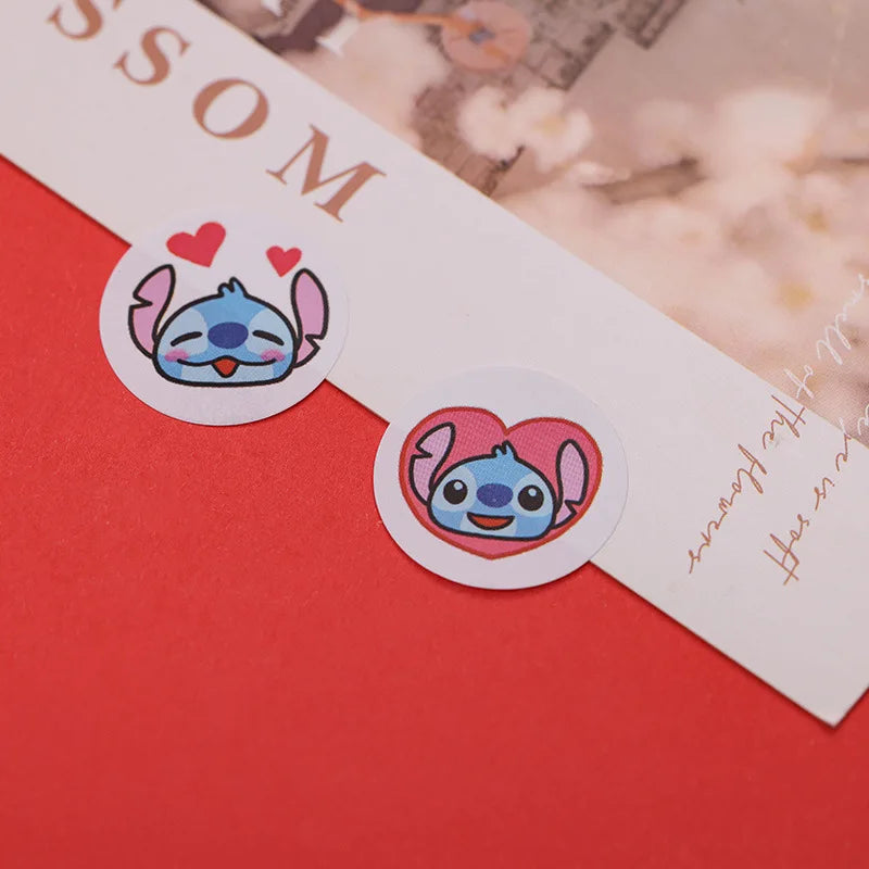 Bande adhésive 500 stickers Stitch